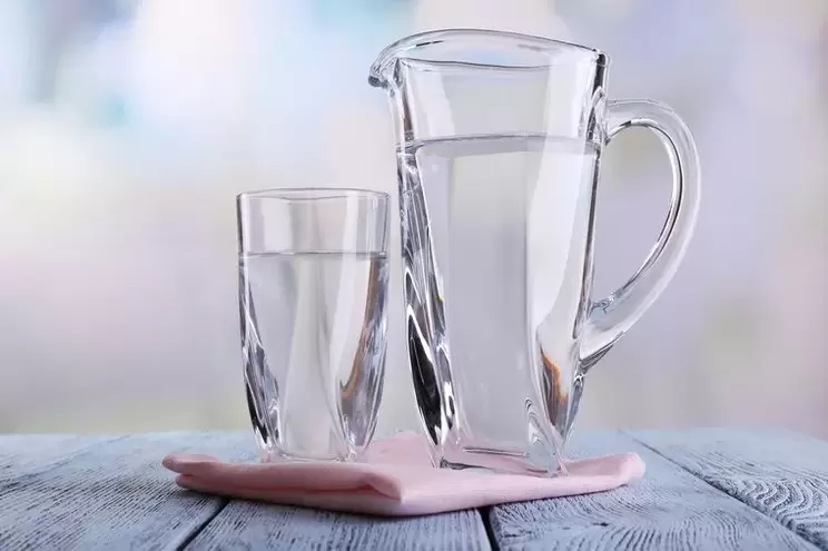 pəhriz içmək üçün su